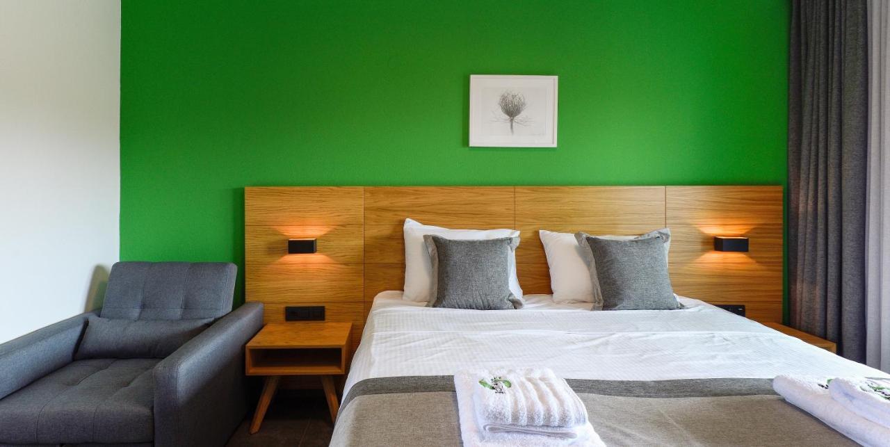 נאוס מרמרס Botanica Luxury Suites מראה חיצוני תמונה
